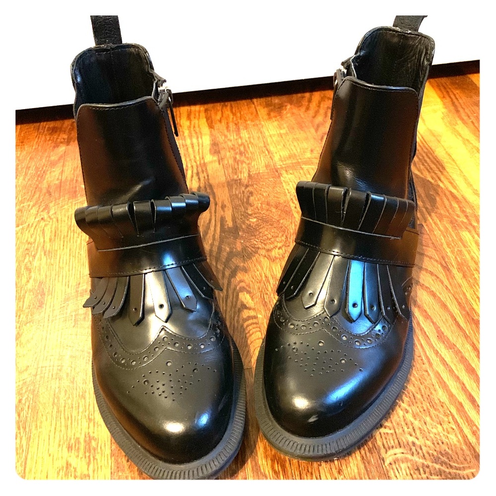 Dr. Martens Tina Brogue Boots